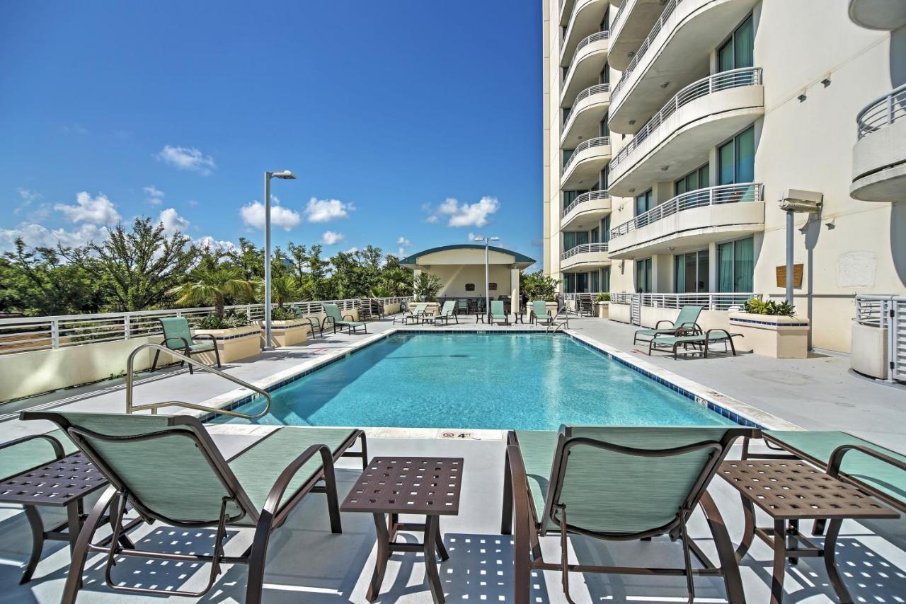 Beachside Biloxi Club Condo Balcony With Ocean View Extérieur photo