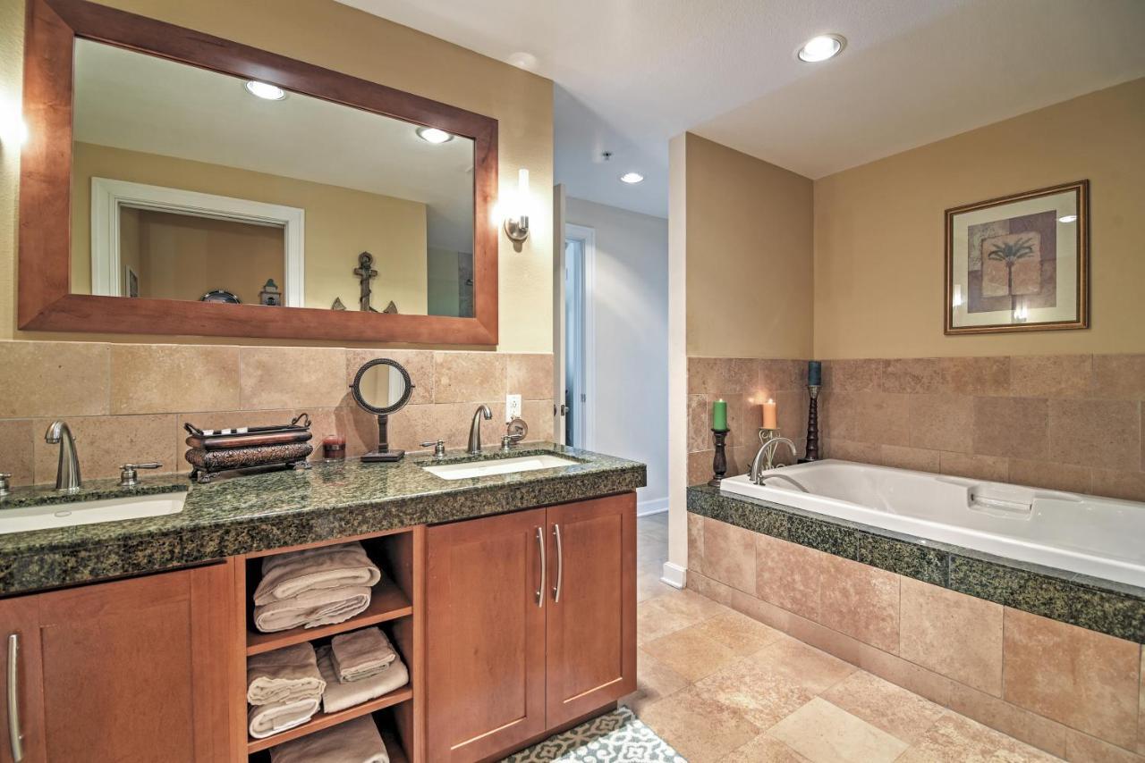 Beachside Biloxi Club Condo Balcony With Ocean View Extérieur photo