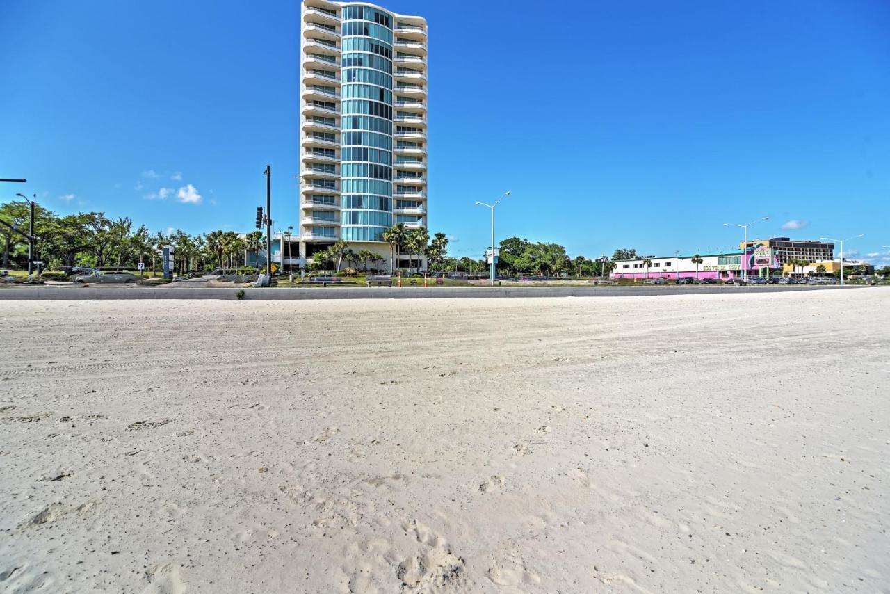 Beachside Biloxi Club Condo Balcony With Ocean View Extérieur photo